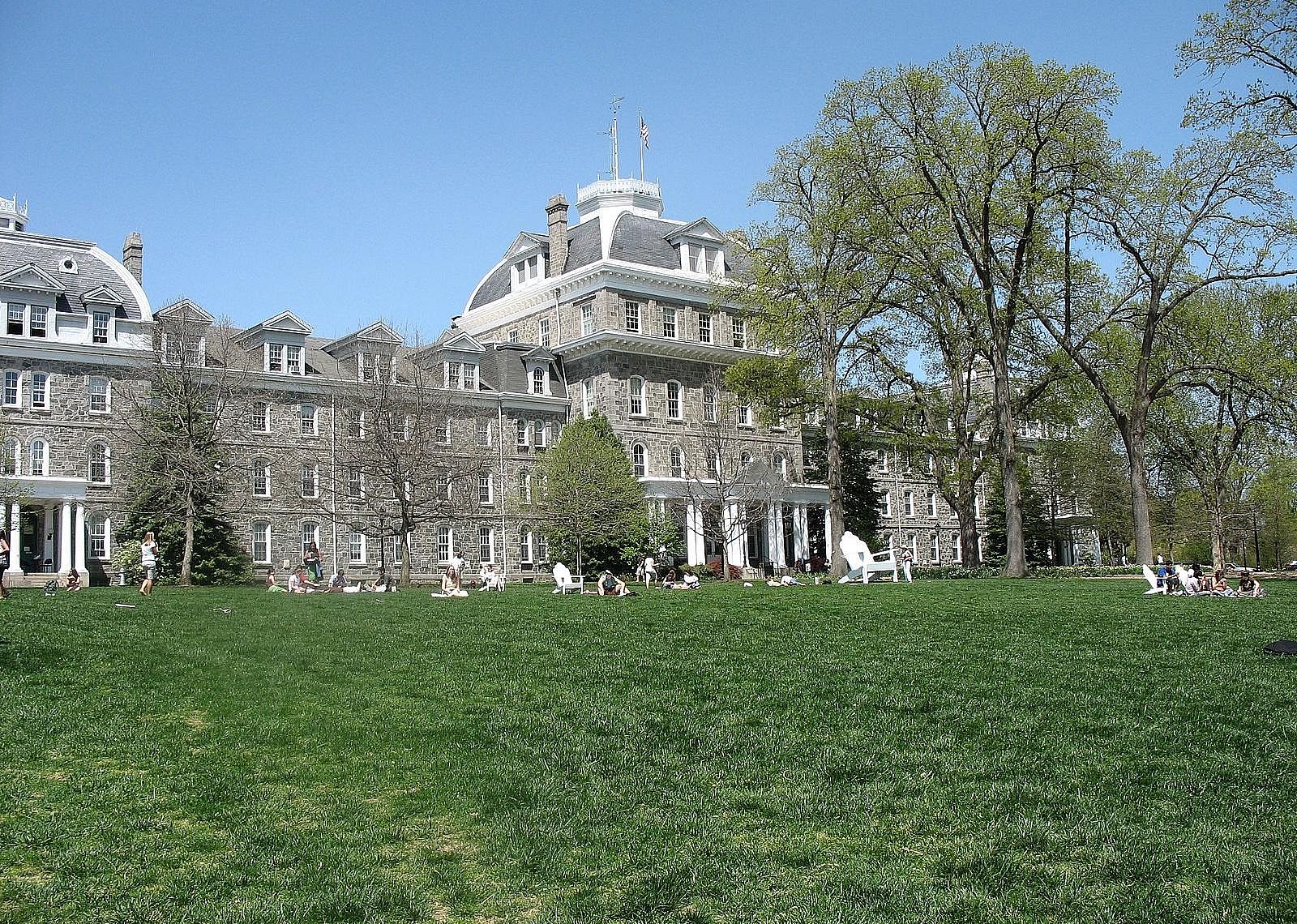 #27. Swarthmore College