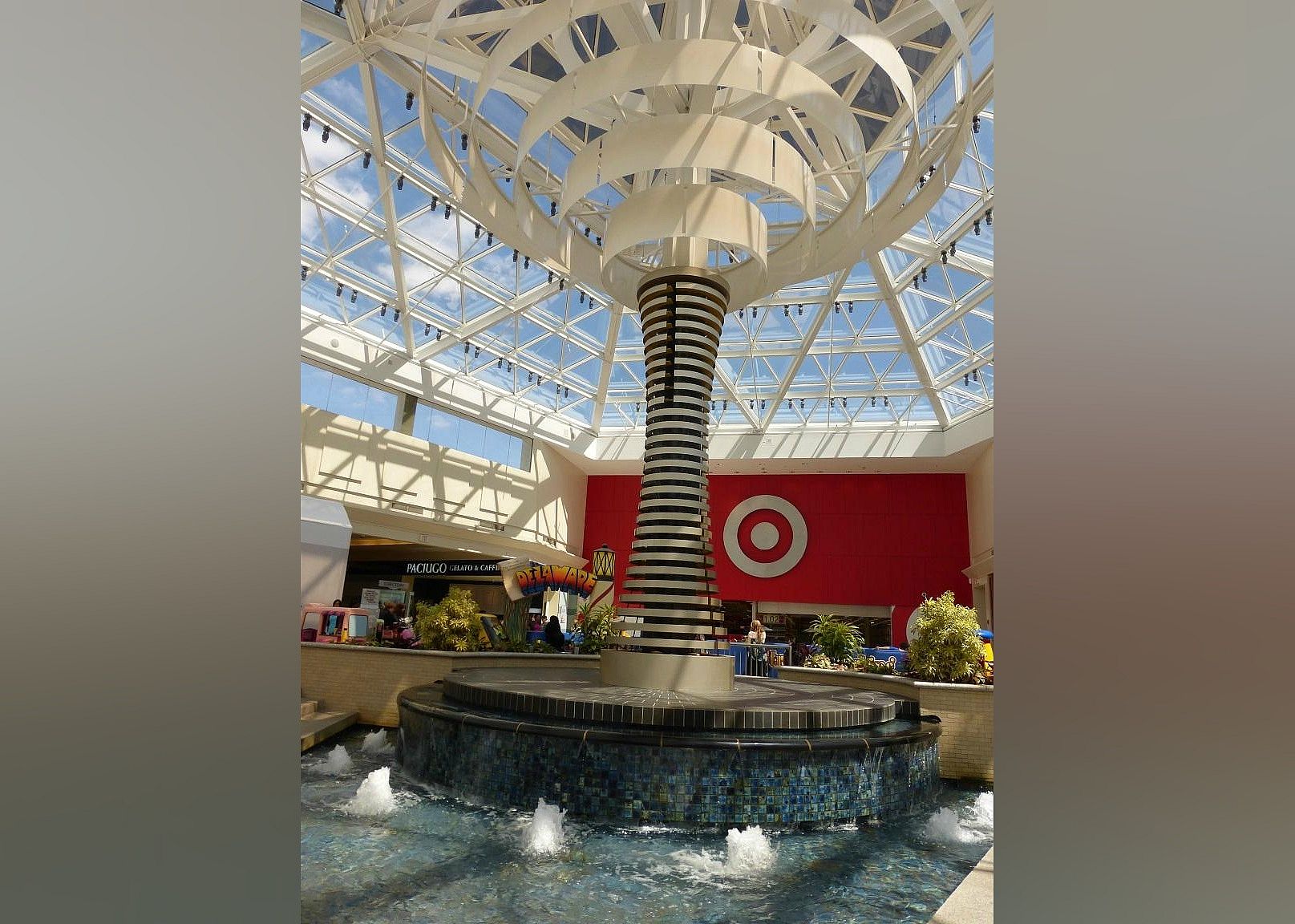 #8. Christiana Mall