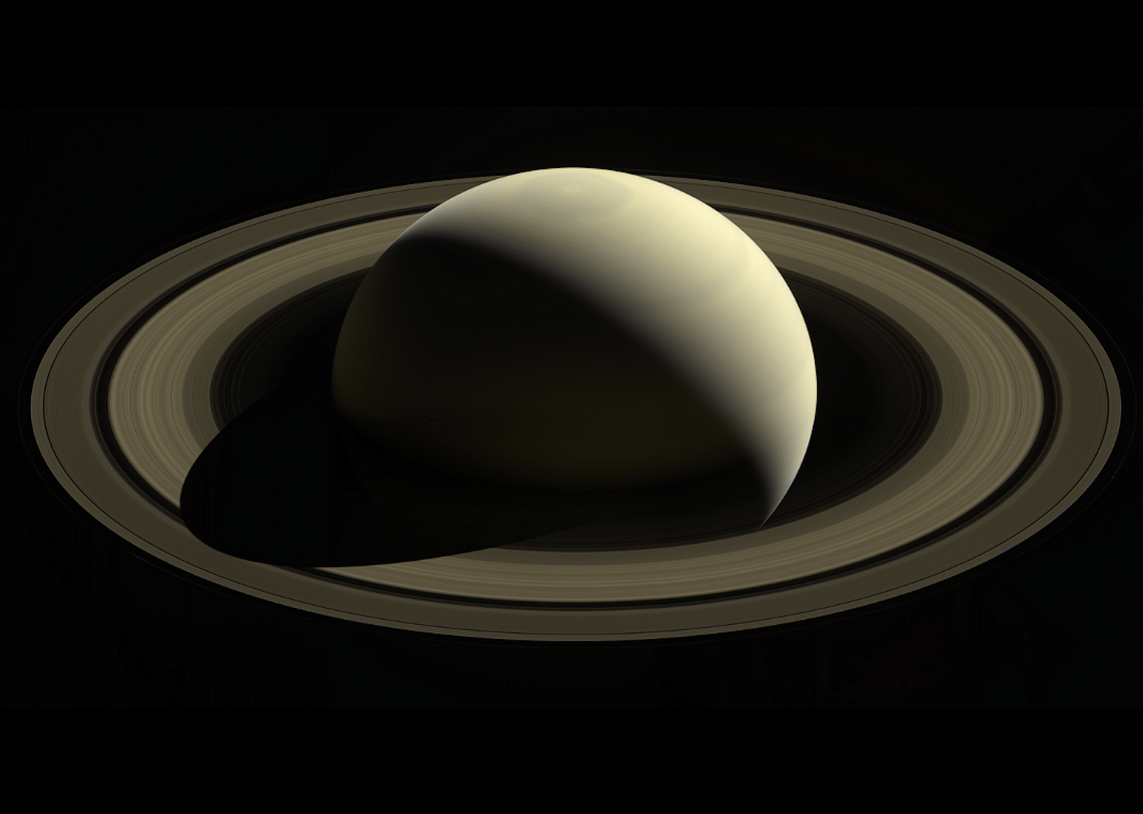 Cassini's capture of Saturn