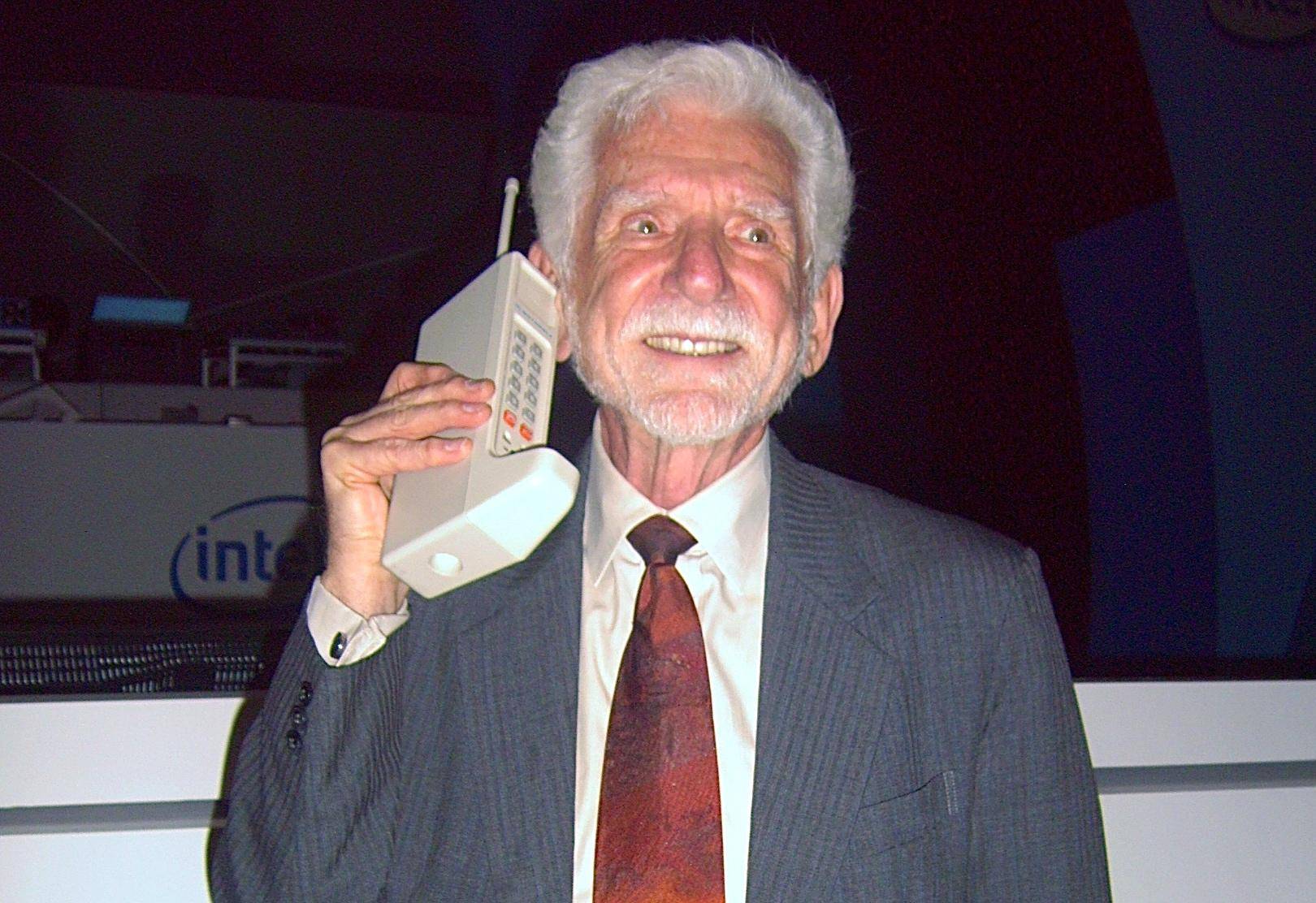 Martin Cooper: mobile phones