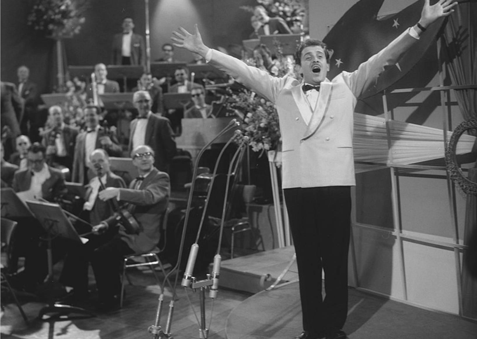 1958: 'Nel Blu Dipinto di Blu (Volare)' by Domenico Modugno