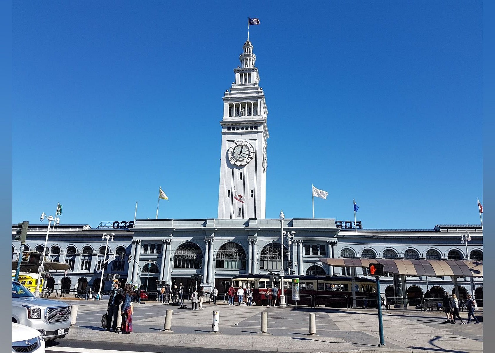 #18. Ferry Building Marketplace