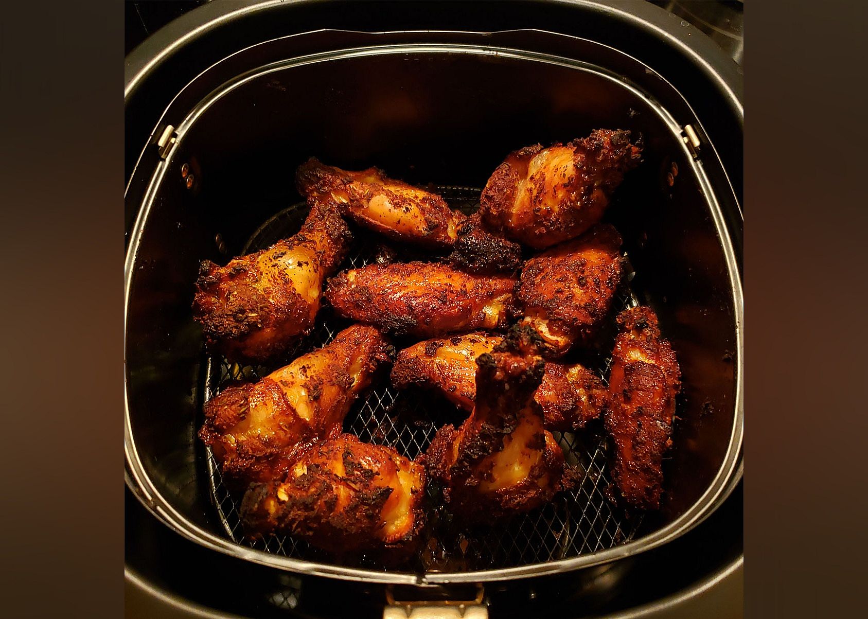 Dry-Rub Air-Fried Chicken Wings