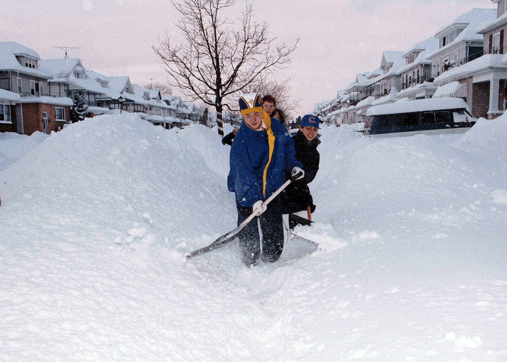 2000: Holy Week Blizzard