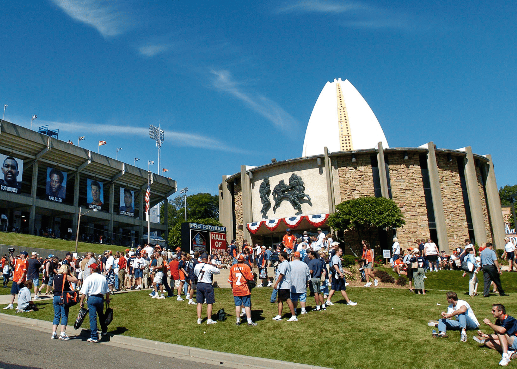 1961: The Hall of Fame gets a home