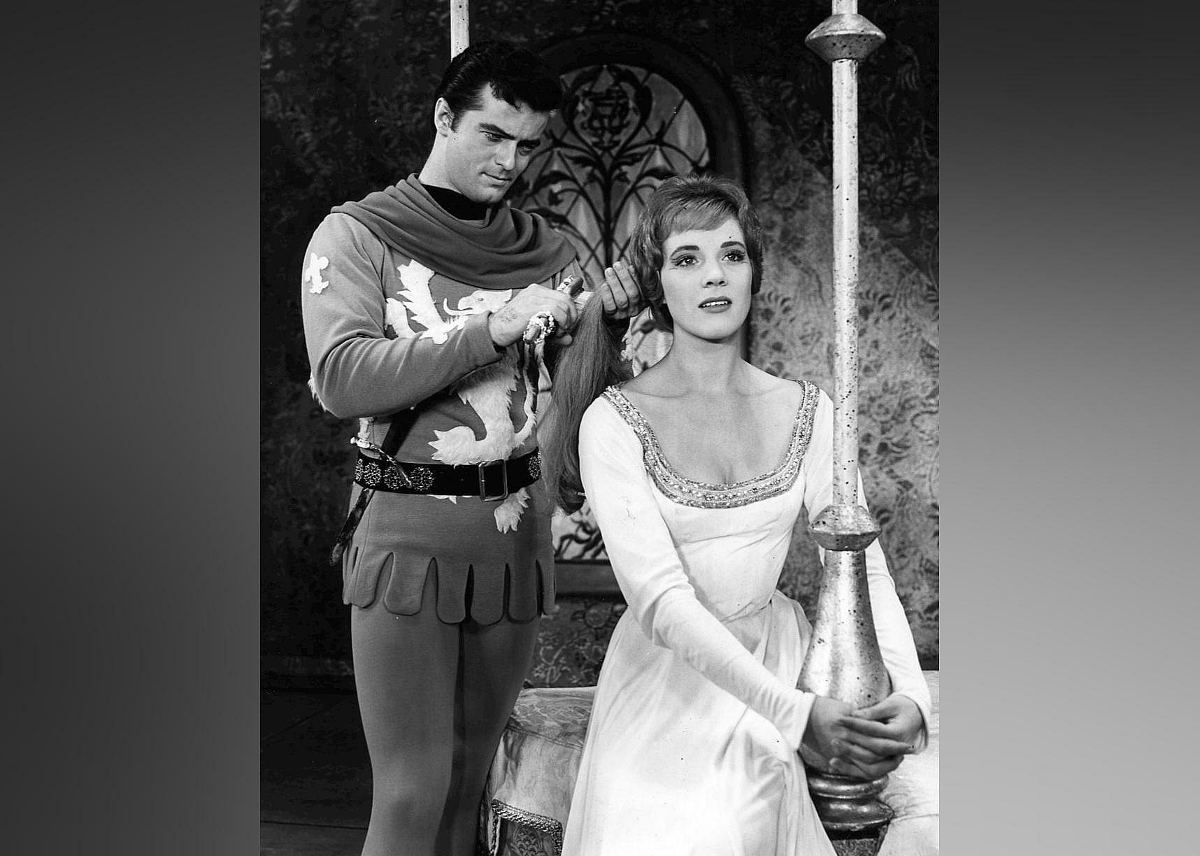 #54. Robert Goulet (1962)
