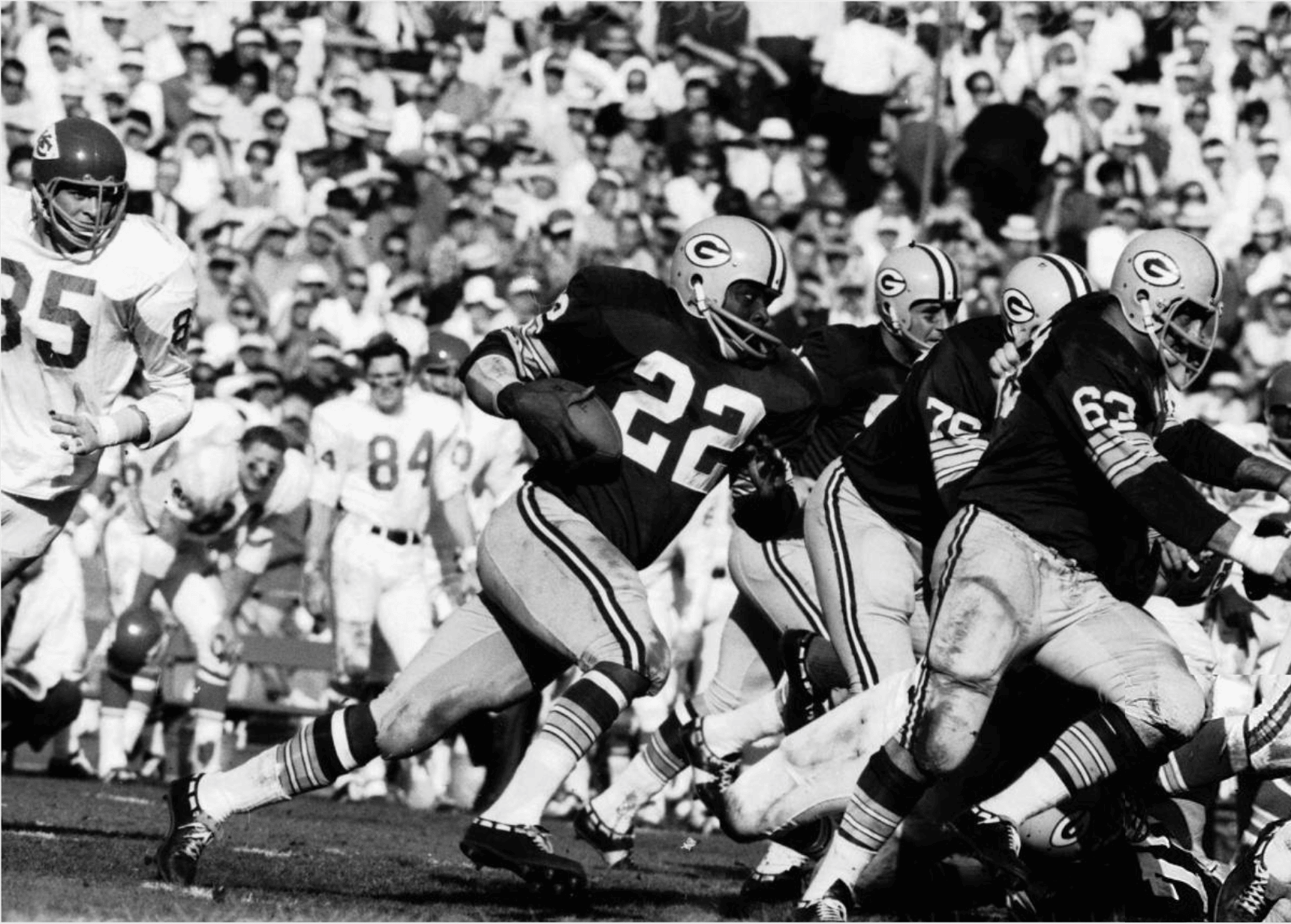1966: The AFL-NFL relationship grows