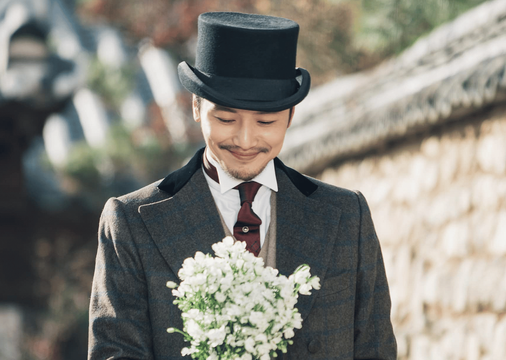 Yo-Han Byun in a scene from "Mr. Sunshine."