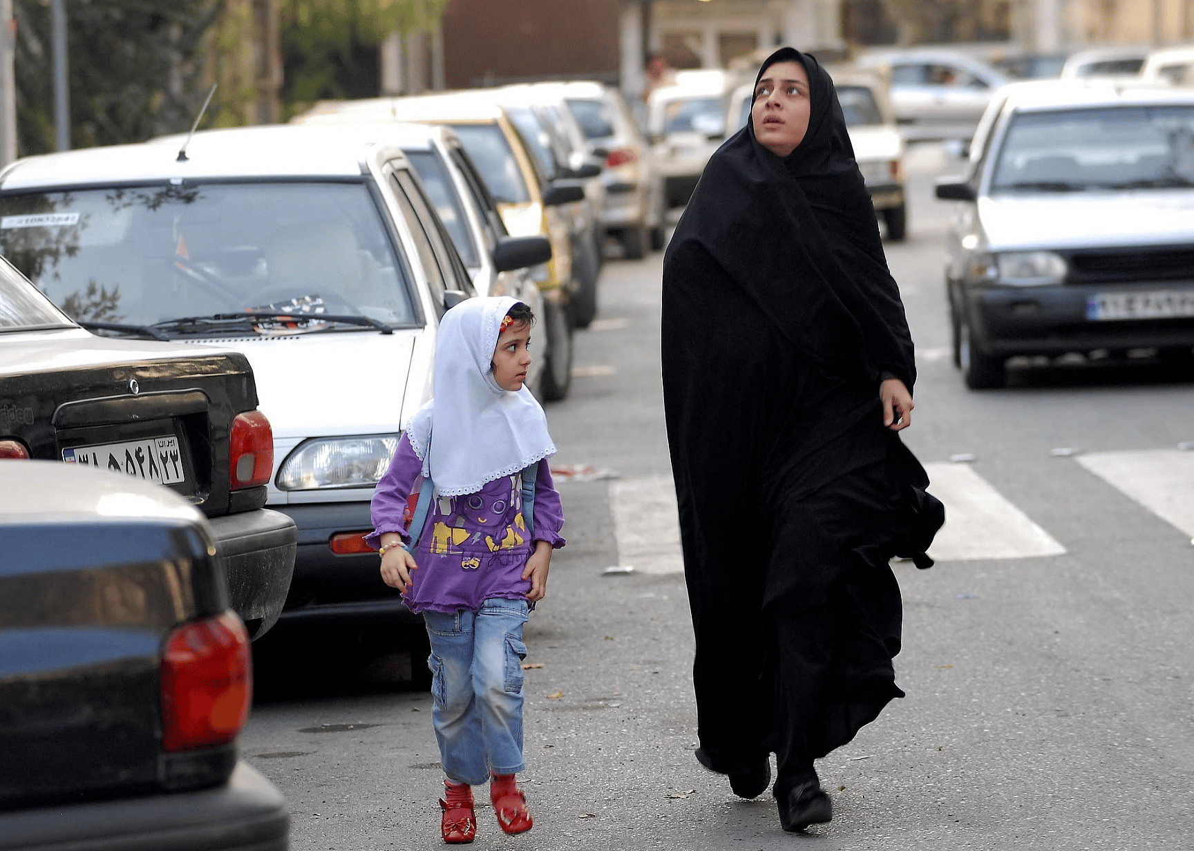 Kimia Hosseini and Sareh Bayat in "A Separation".
