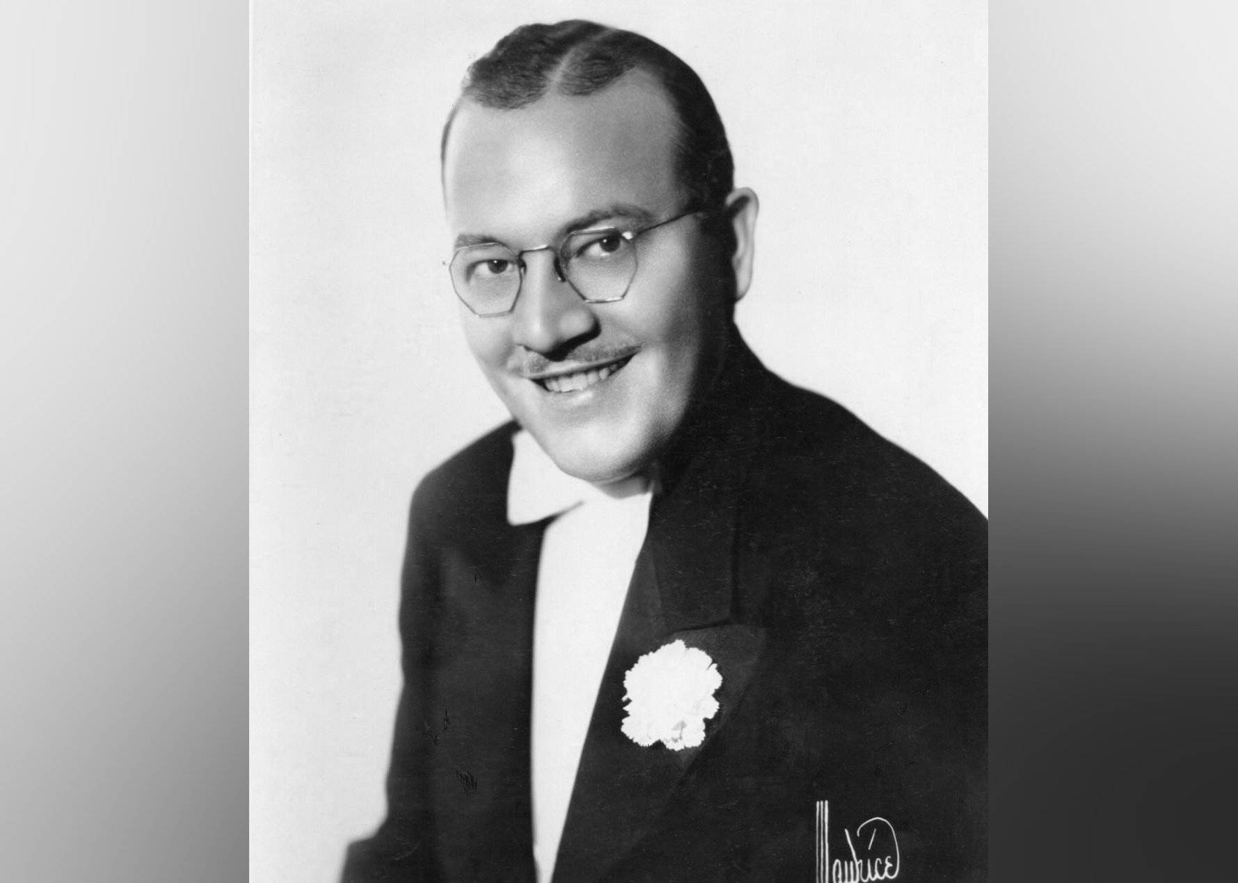1948: 'Twelfth Street Rag' by Pee Wee Hunt