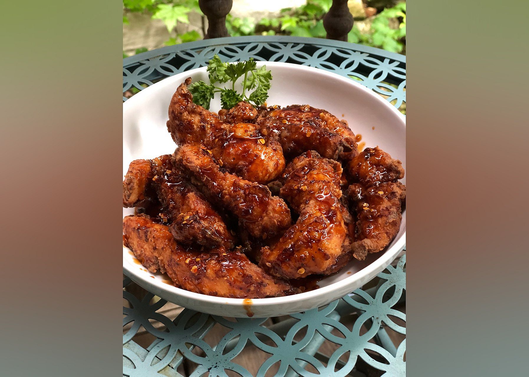 Spicy Korean Fried Chicken with Gochujang Sauce
