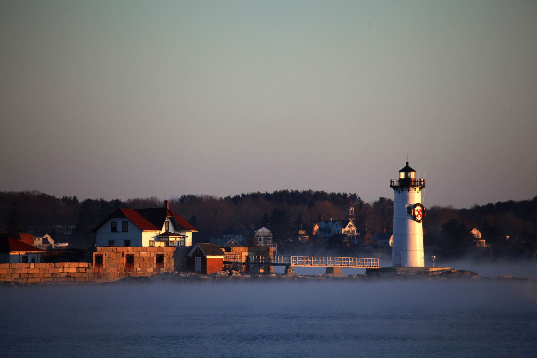 New Hampshire: Maude H. Trefethen School