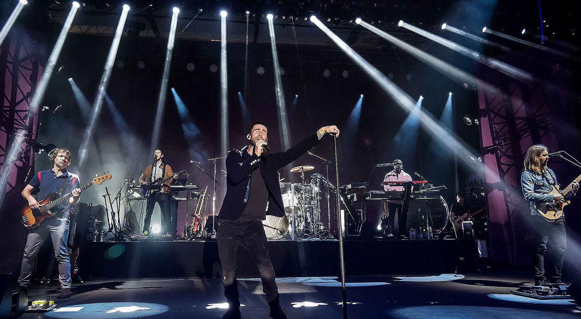 #3. Maroon 5