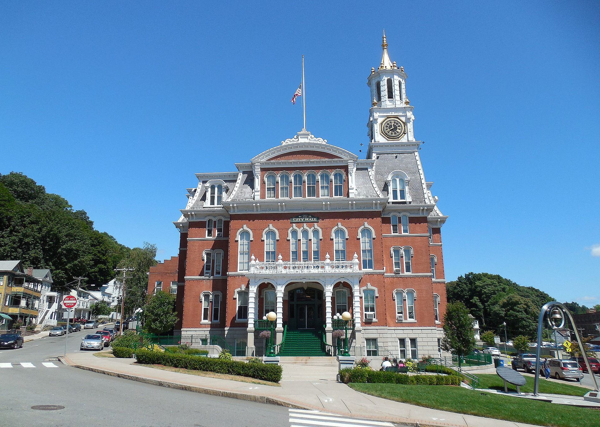 #4. New London County