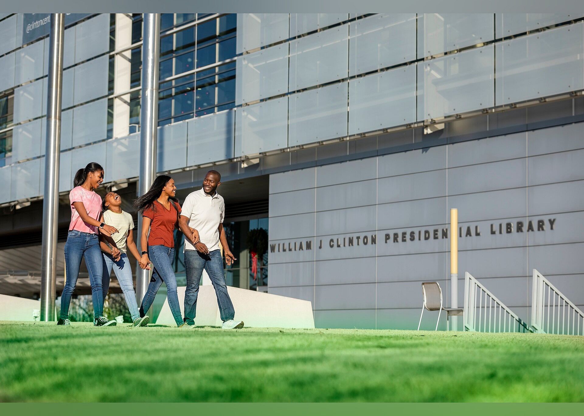 #18. William J. Clinton Presidential Library