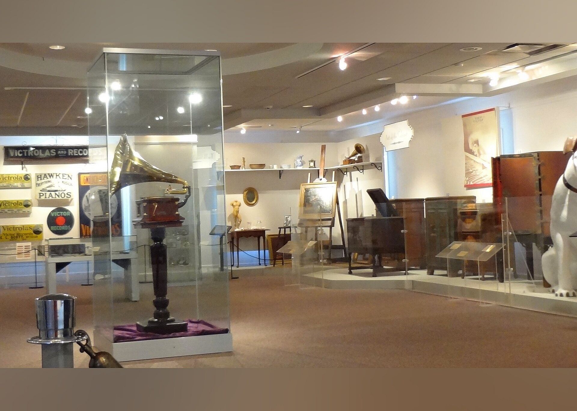 #8. Johnson Victrola Museum
