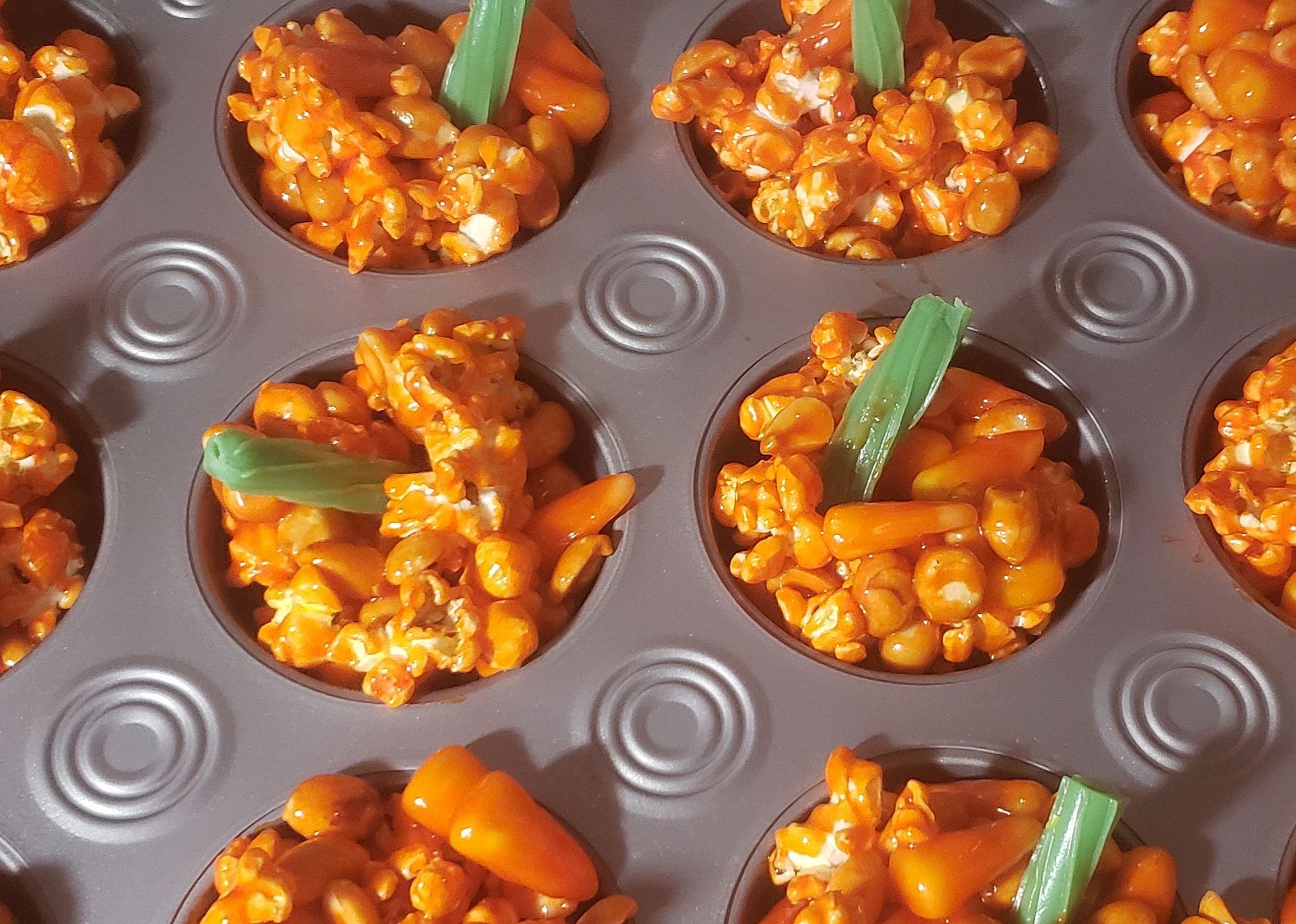 Halloween Popcorn Pumpkins