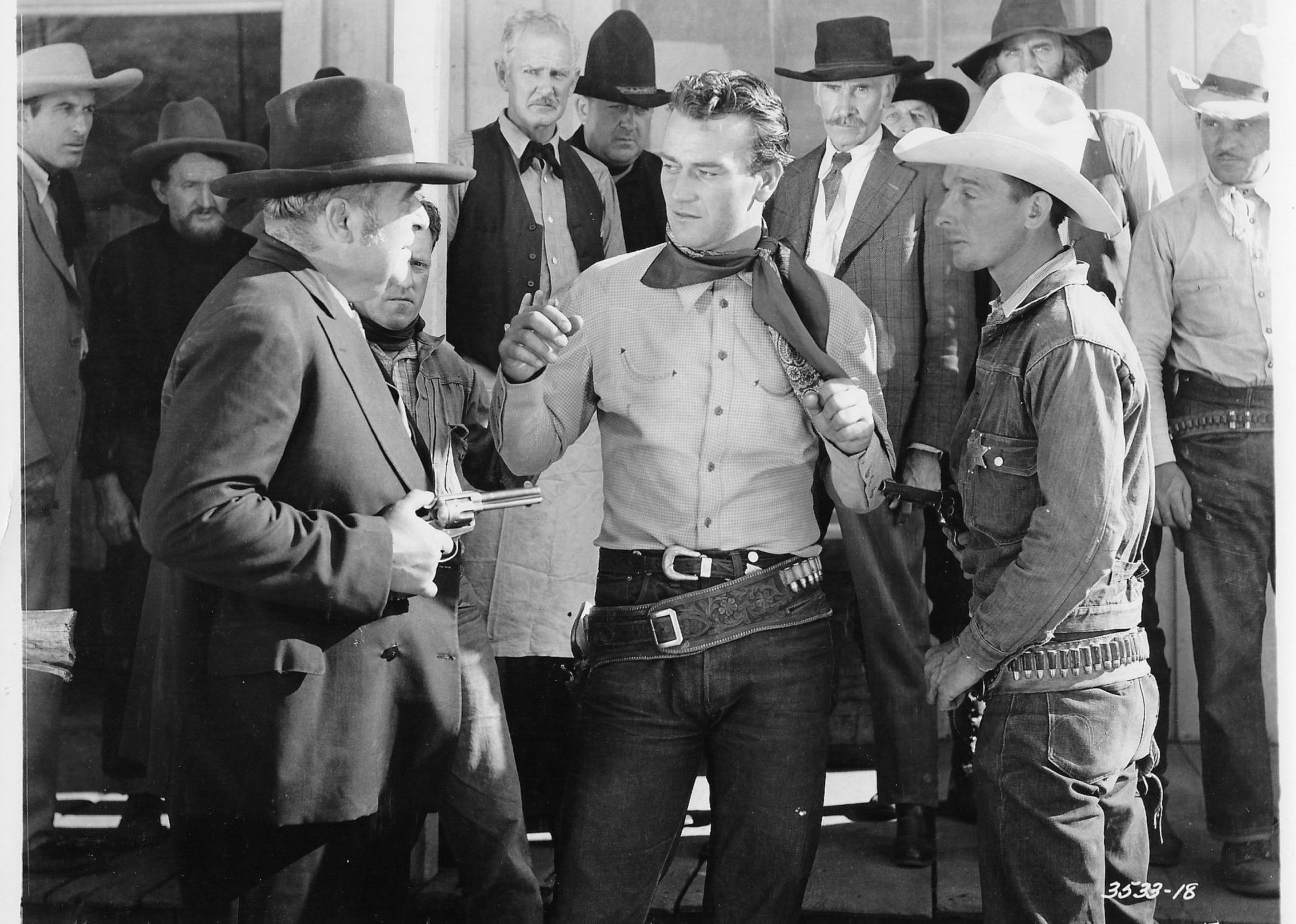 1935: Lawless Range