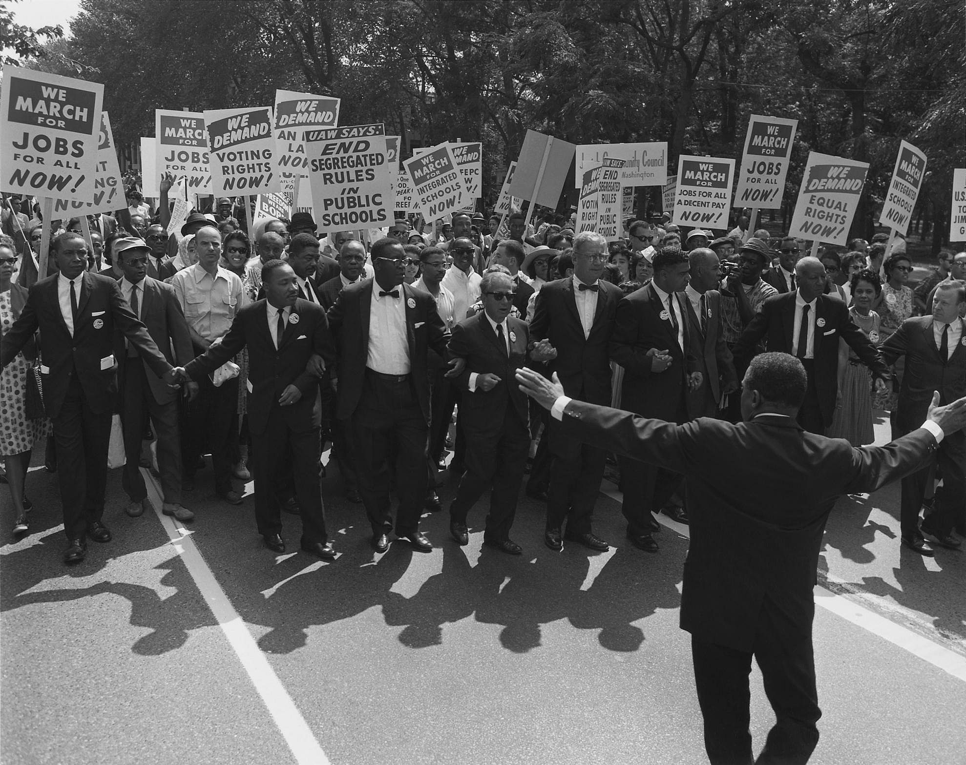 #52. "Parting the Waters: America in the King Years, 1954-63"