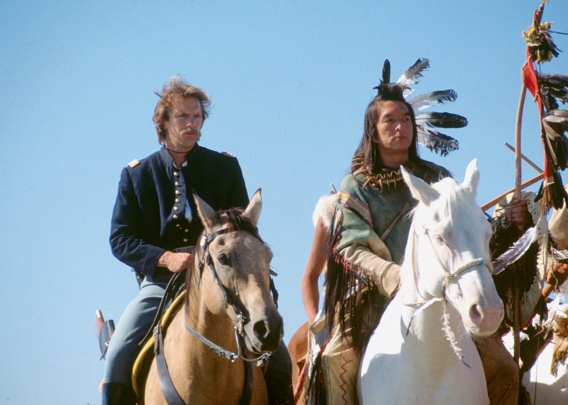 #4. Dances with Wolves (1990)