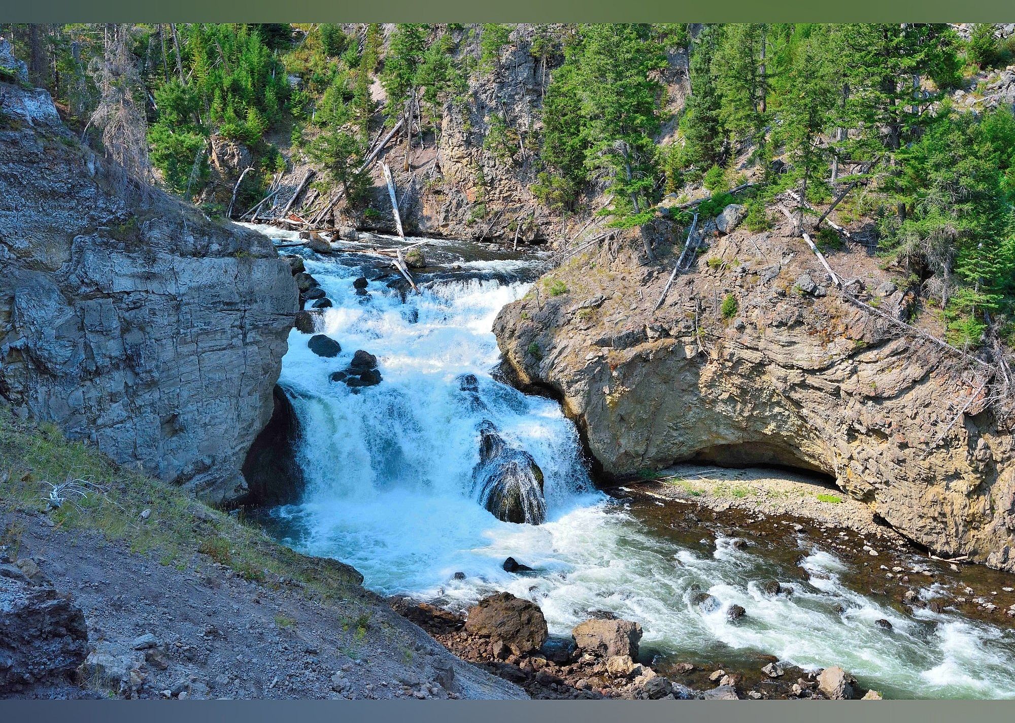#7. Firehole Canyon Drive