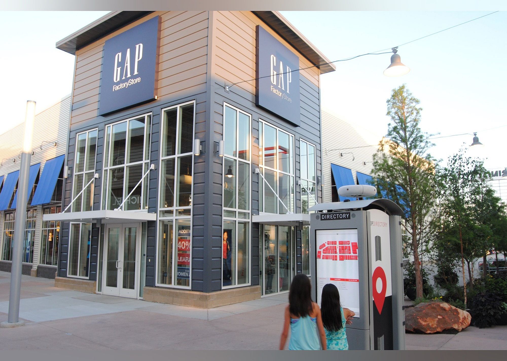 #24. Nebraska Crossing Outlets