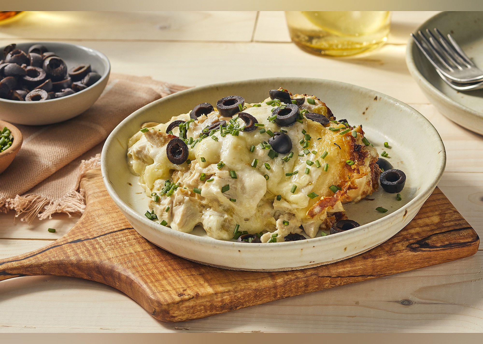 White Chicken Enchilada Slow-Cooker Casserole
