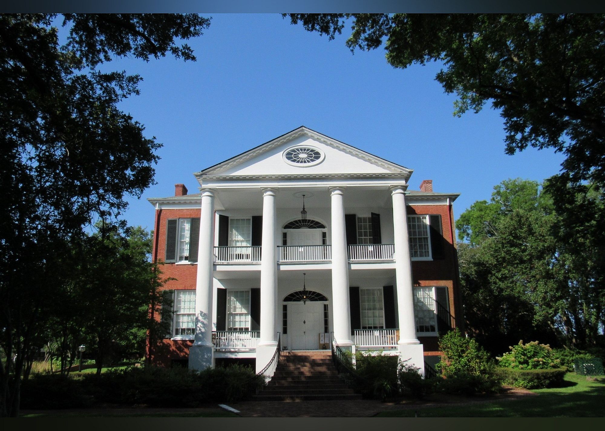 #4. Rosalie Mansion