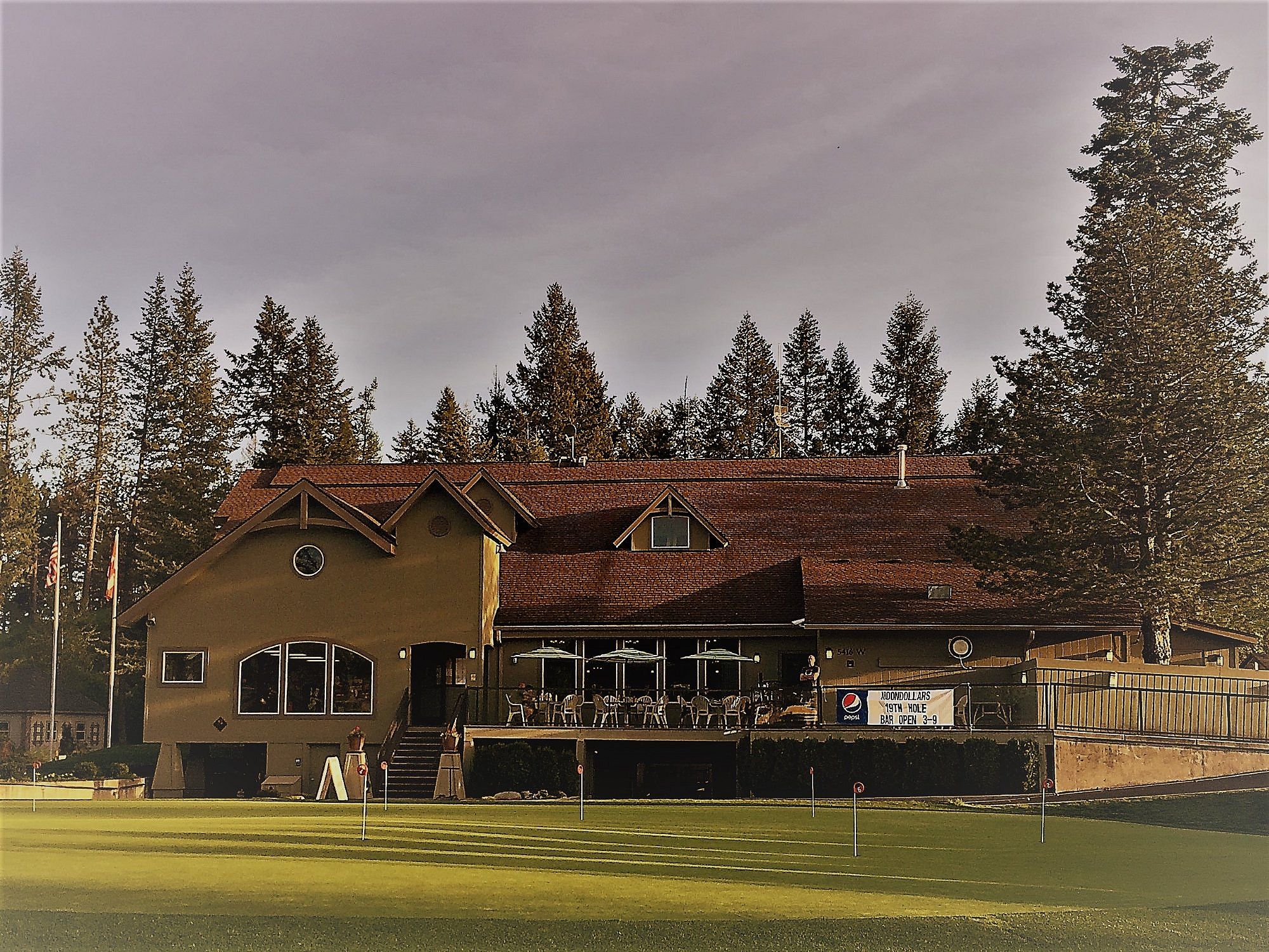 #20. Twin Lakes Village Golf Club‎