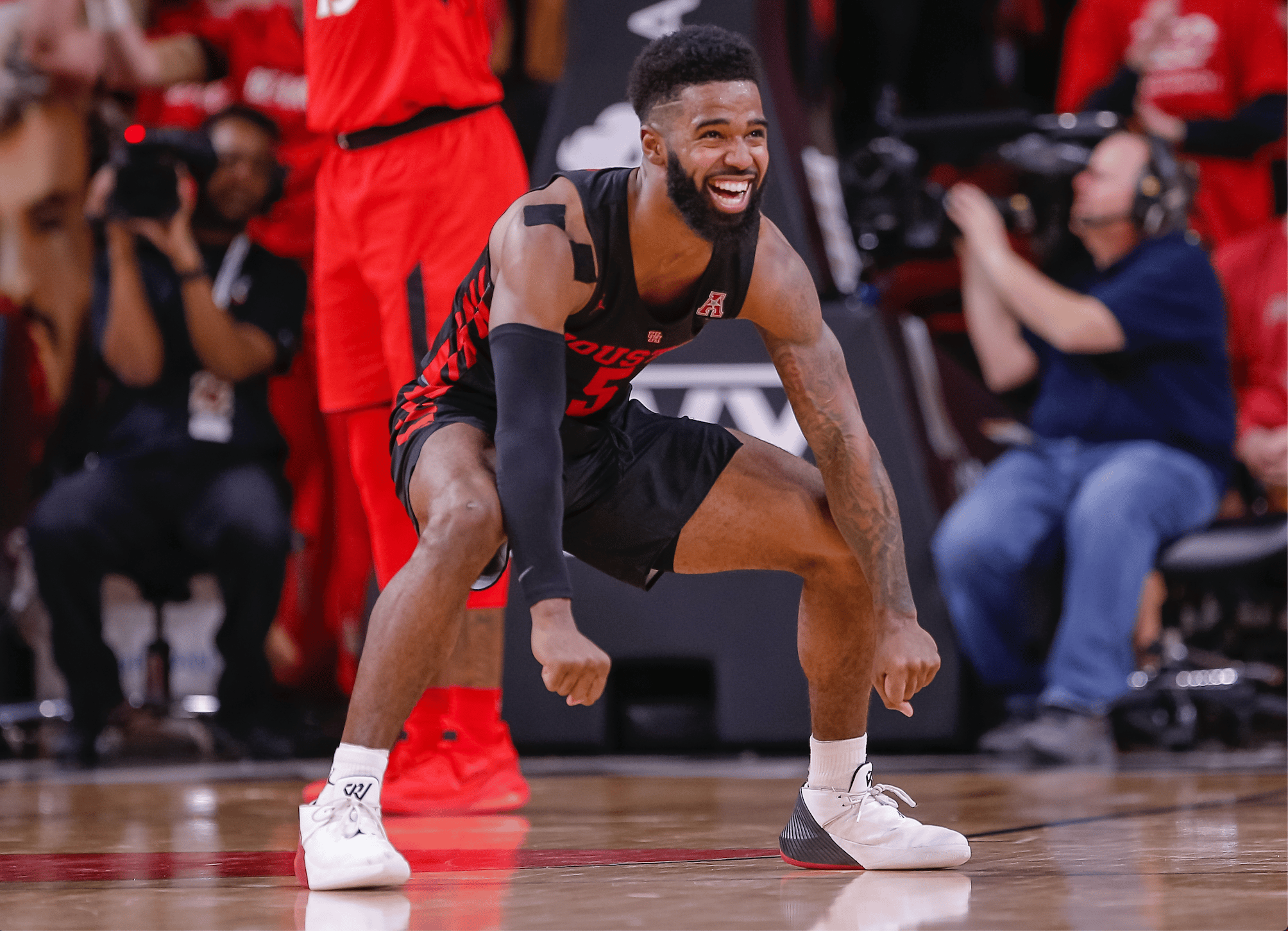 Kentucky (2) vs. Houston (3)