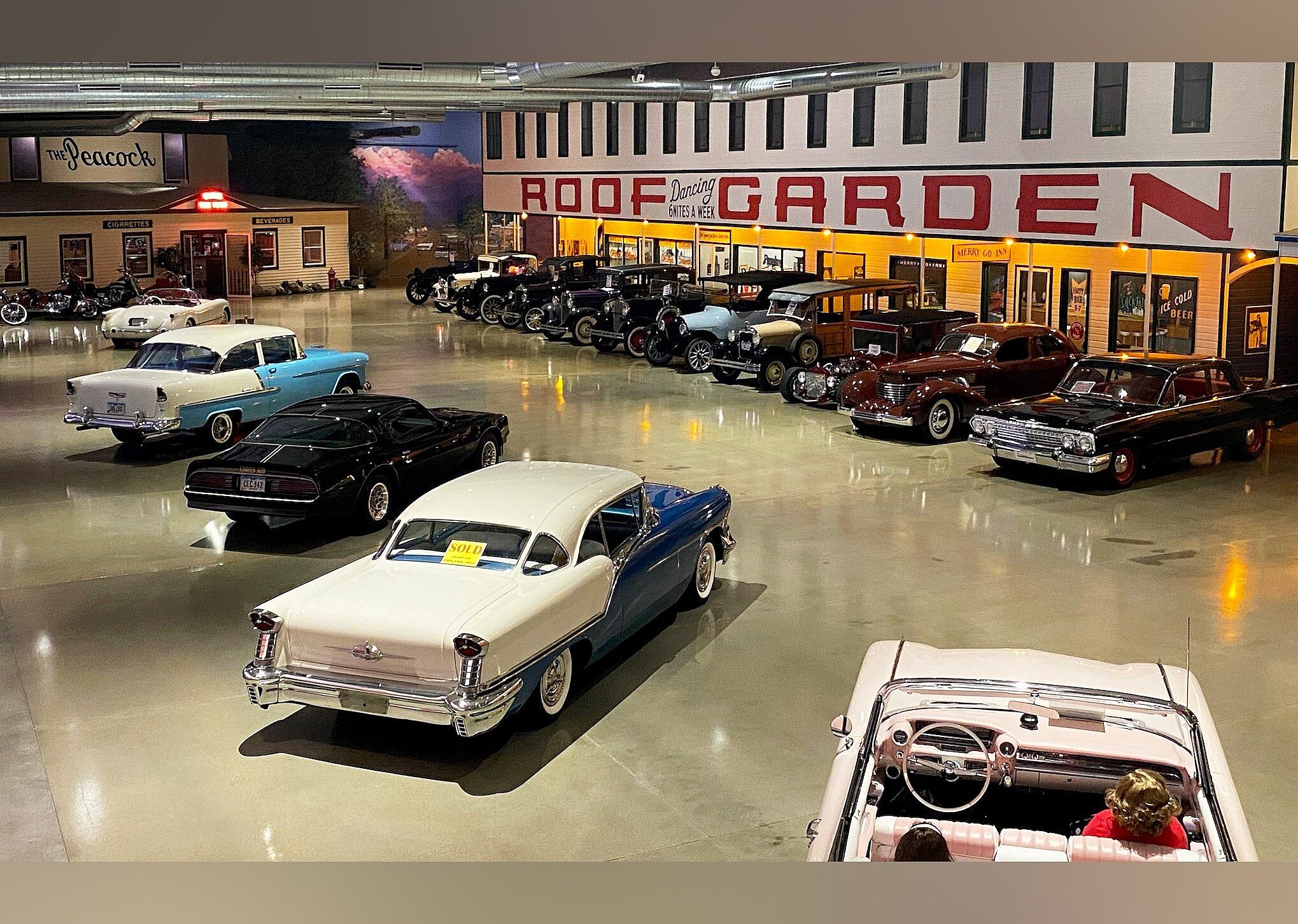 #19. Okoboji Classic Cars