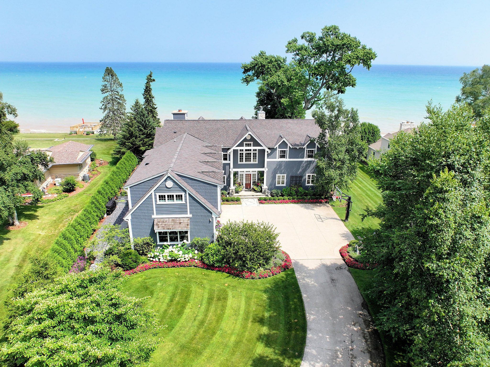 #12. 8100 N Beach Dr, Fox Point