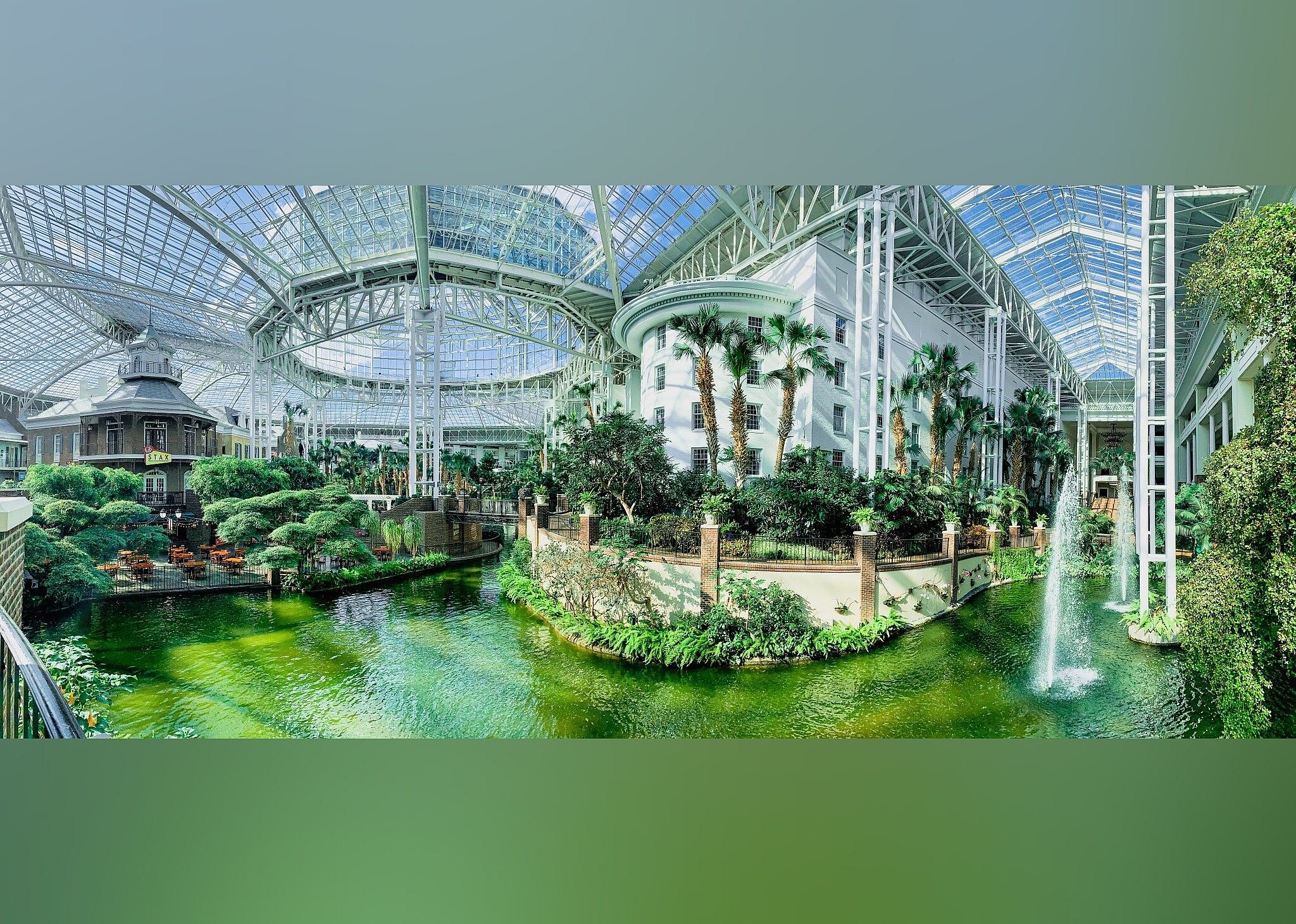 #14. Gaylord Opryland Garden Conservatory