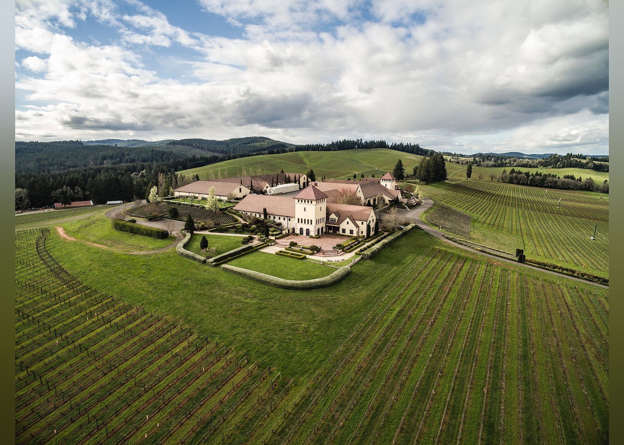 #2. King Estate Winery & Tasting Room