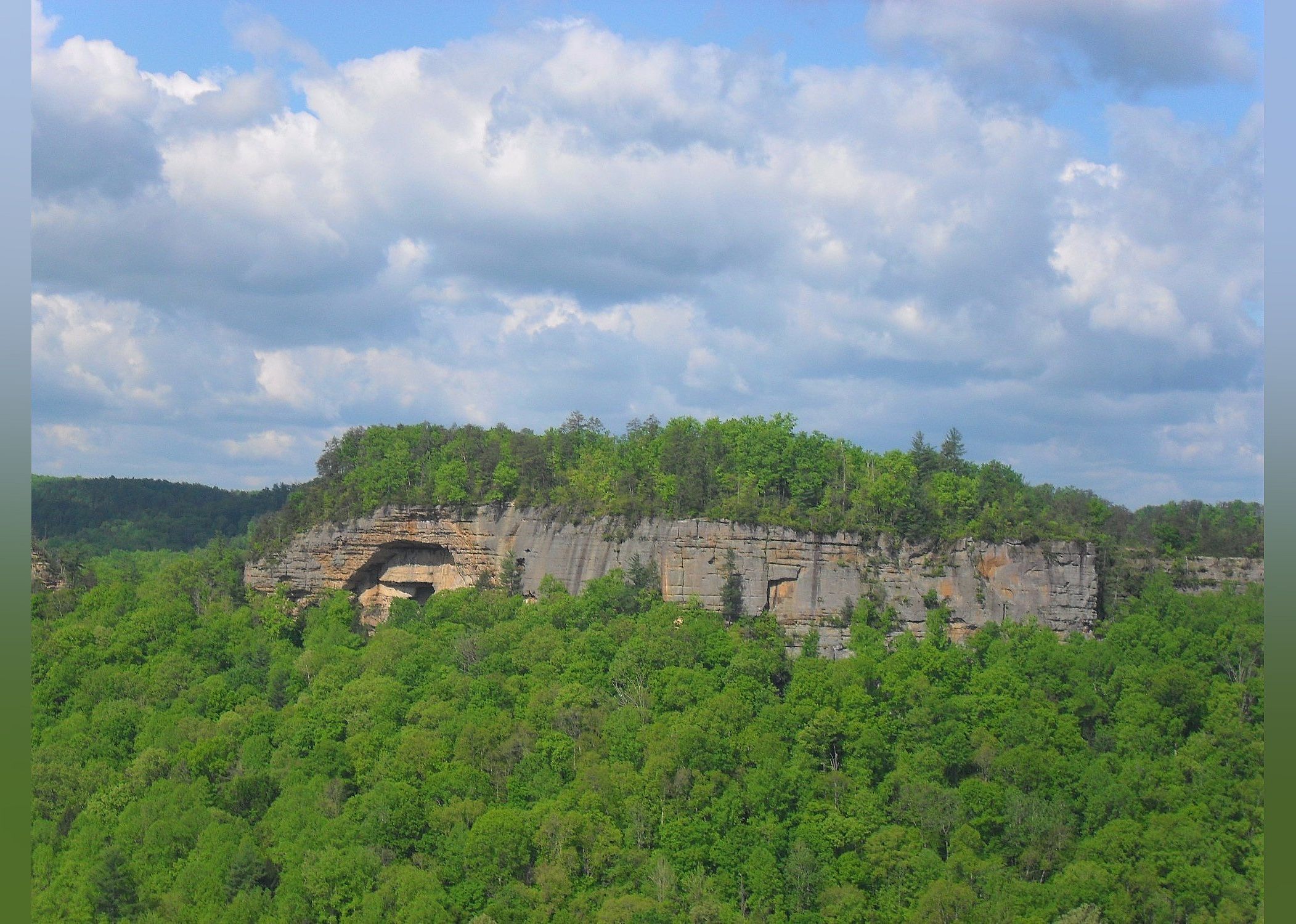 #5. Red River Gorge Geological Area