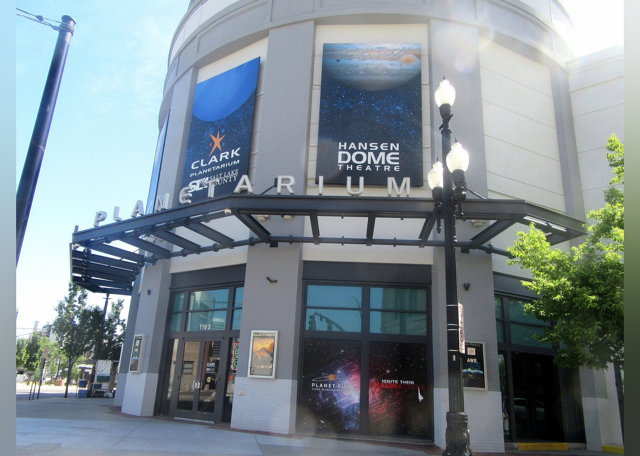 #2. Clark Planetarium