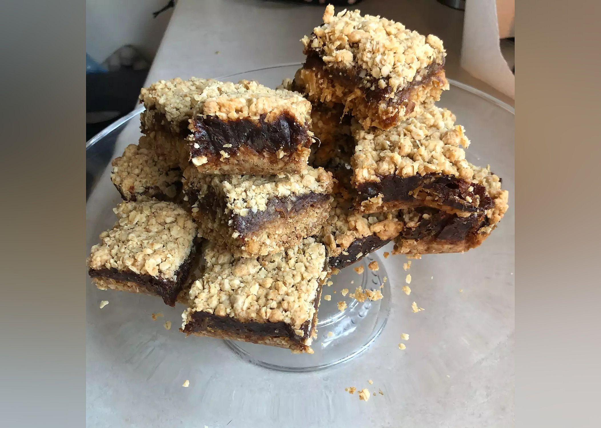 Gramma's date squares