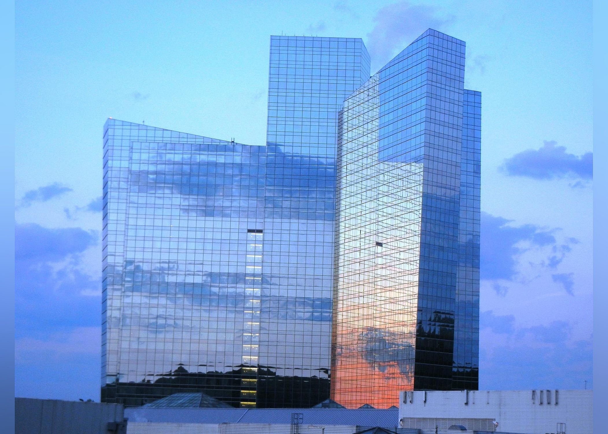 #10. Mohegan Sun