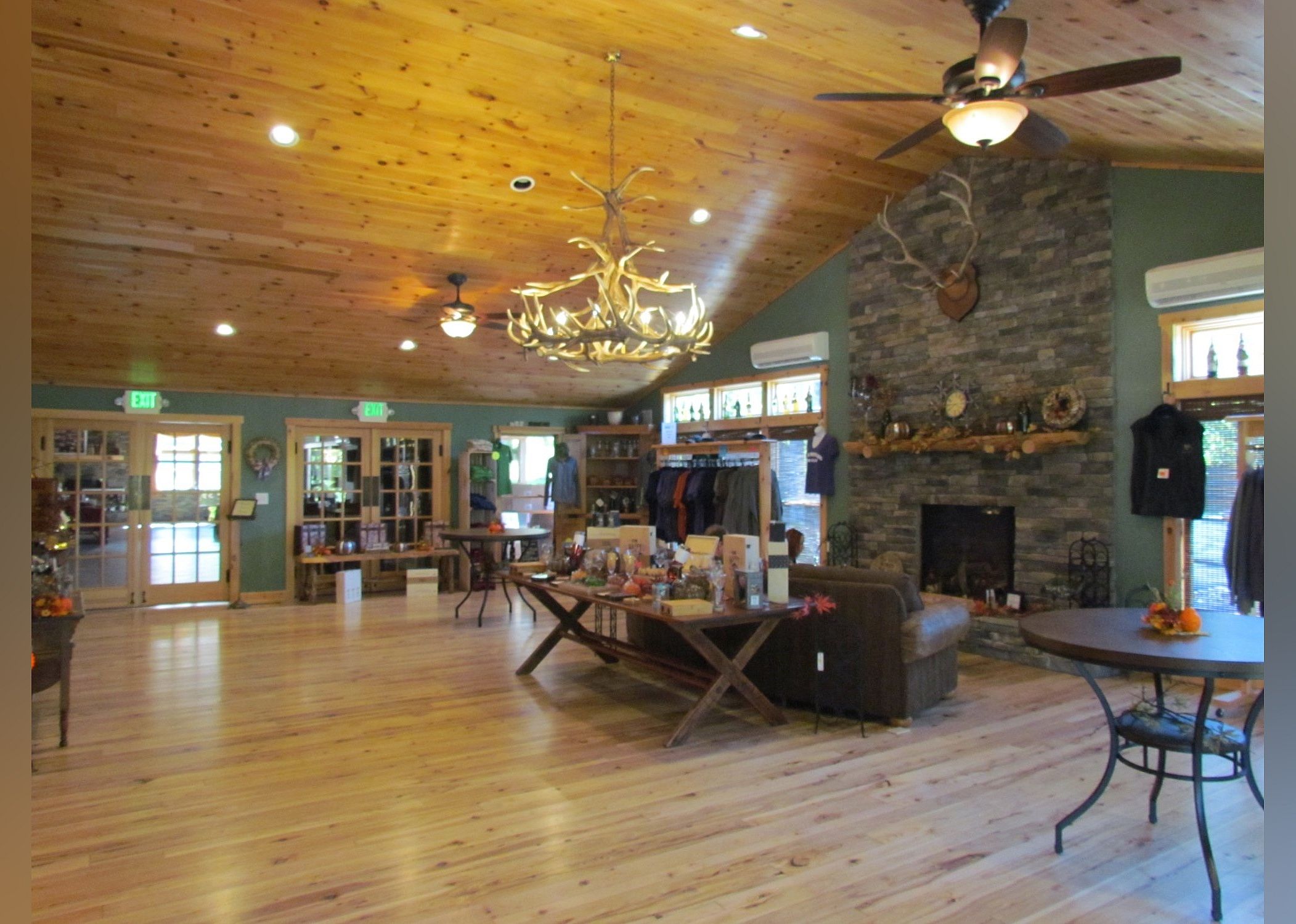 #30. Seven Mountains Wine Cellars
