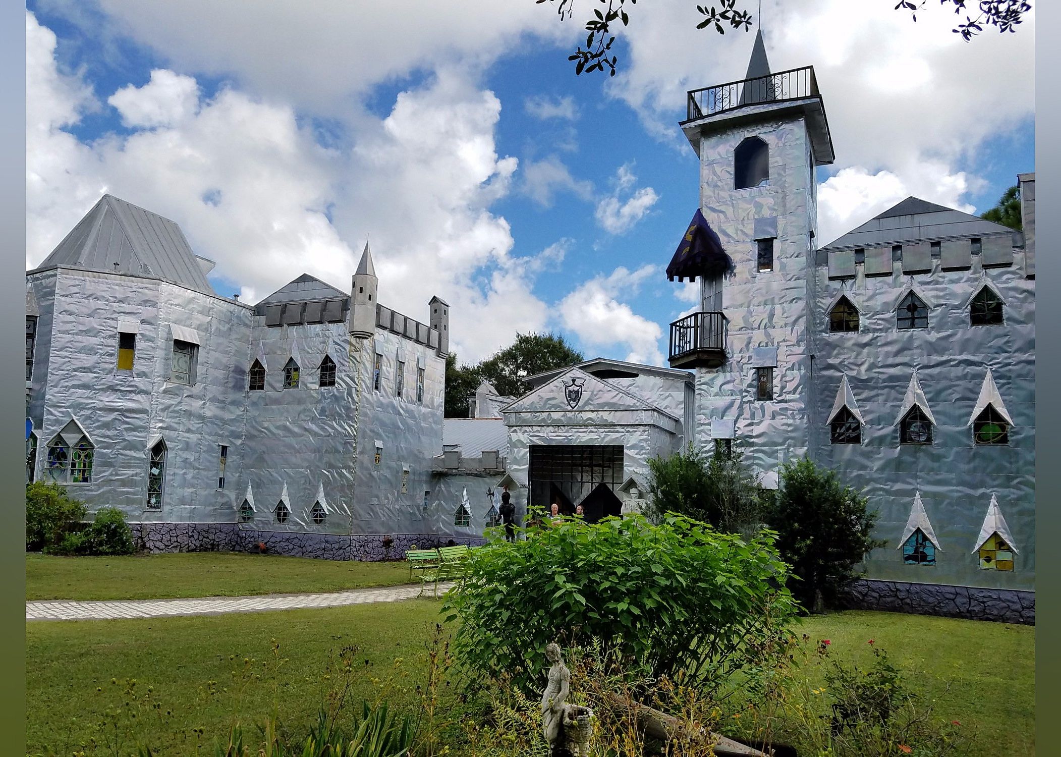 #27. Solomon's Castle