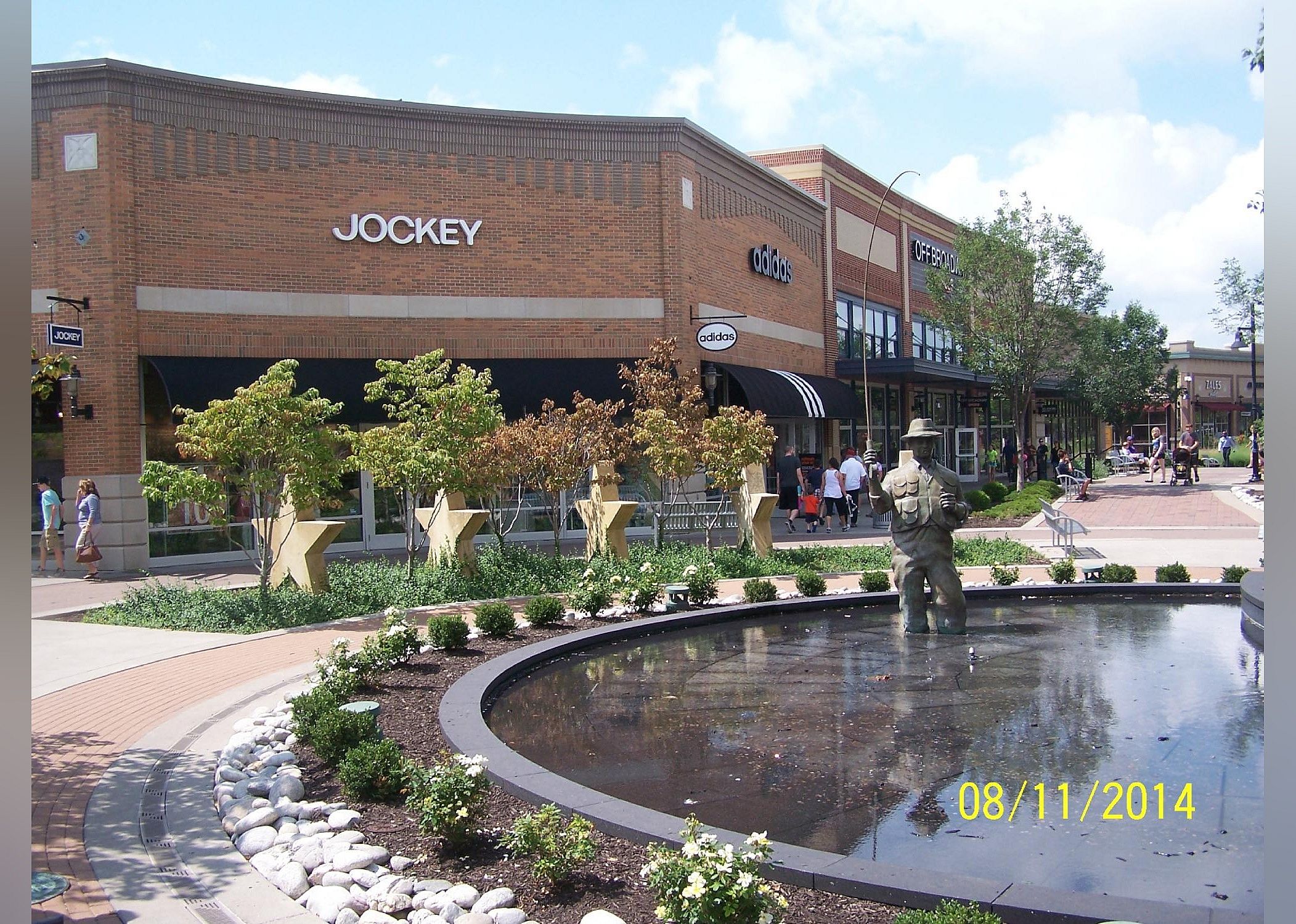 #16. Legends Outlets Kansas City
