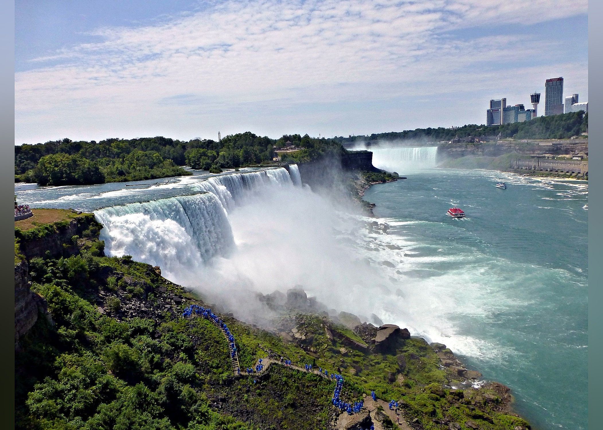 #13. Niagara Falls