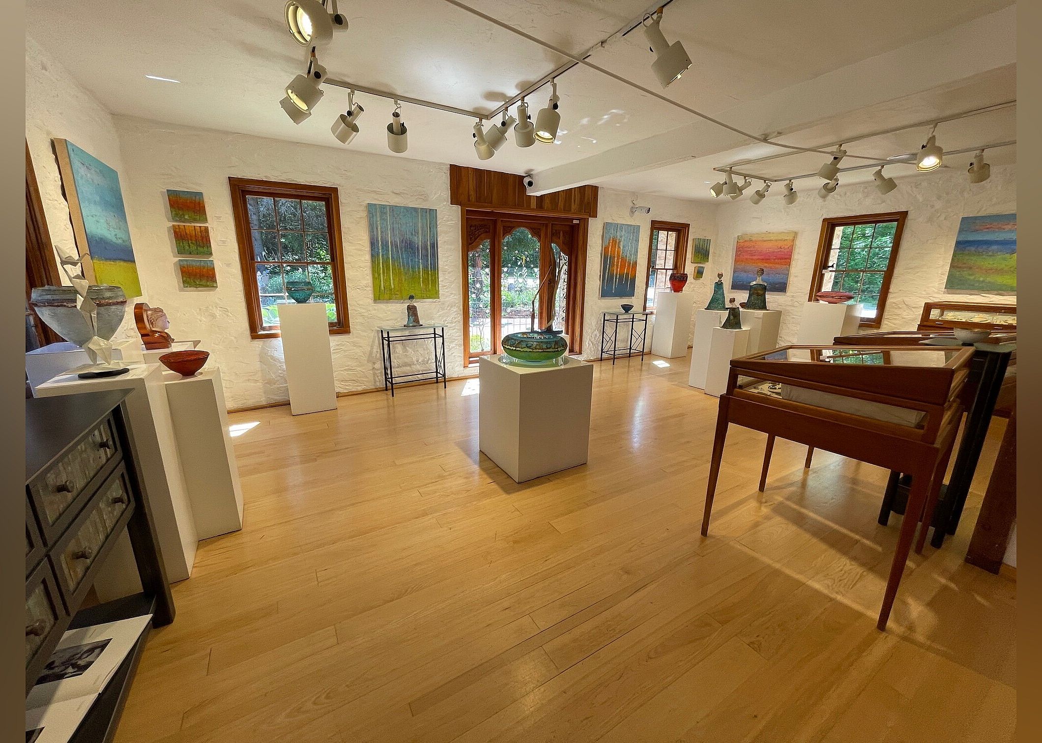 #16. Edgewood Orchard Galleries