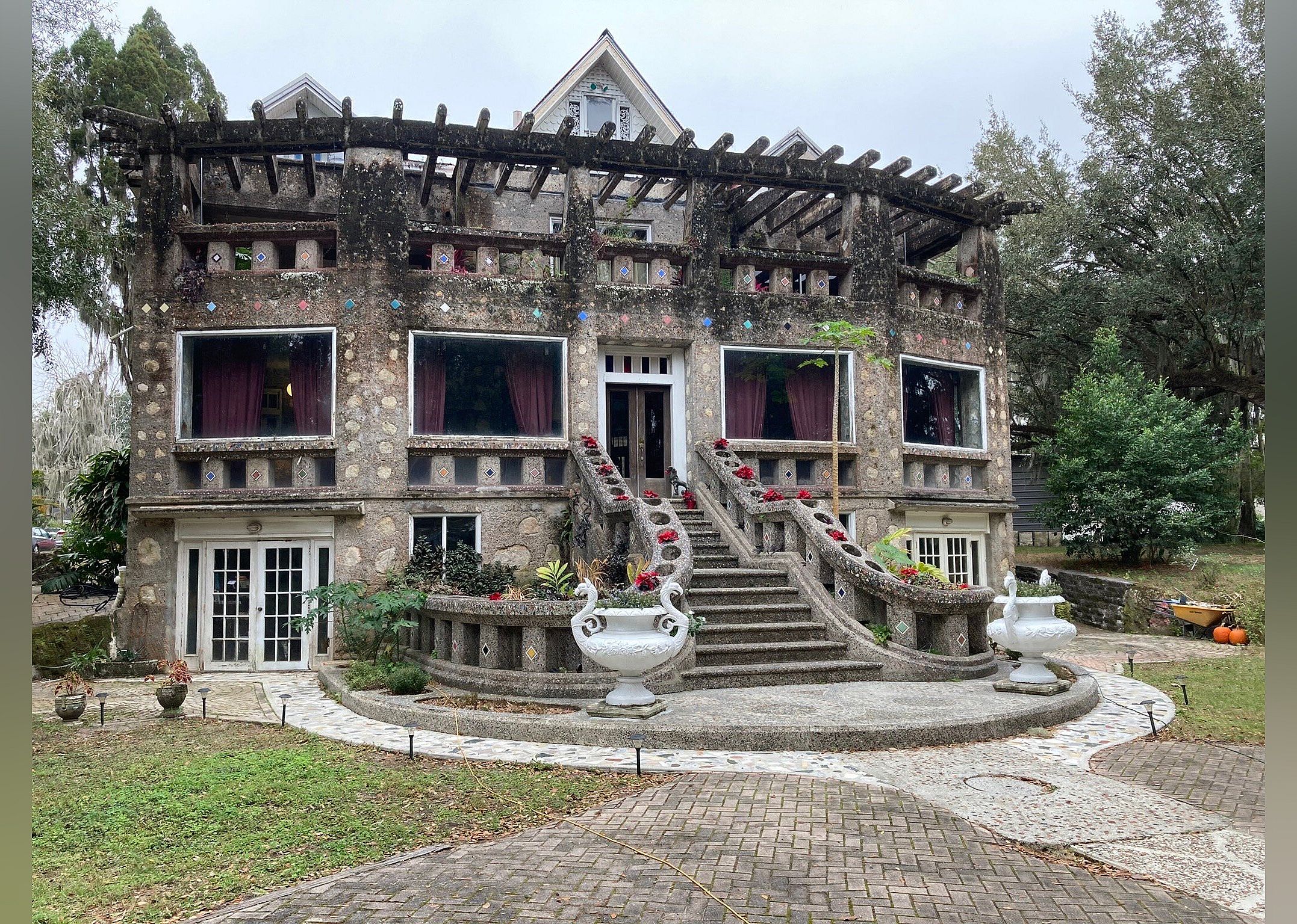 #26. Wonder House