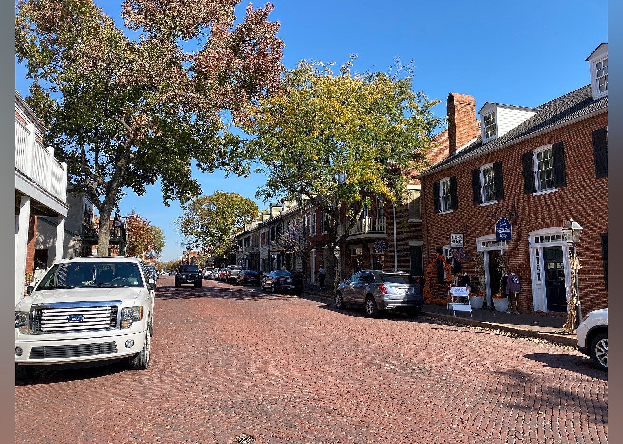#14. St. Charles Historic District