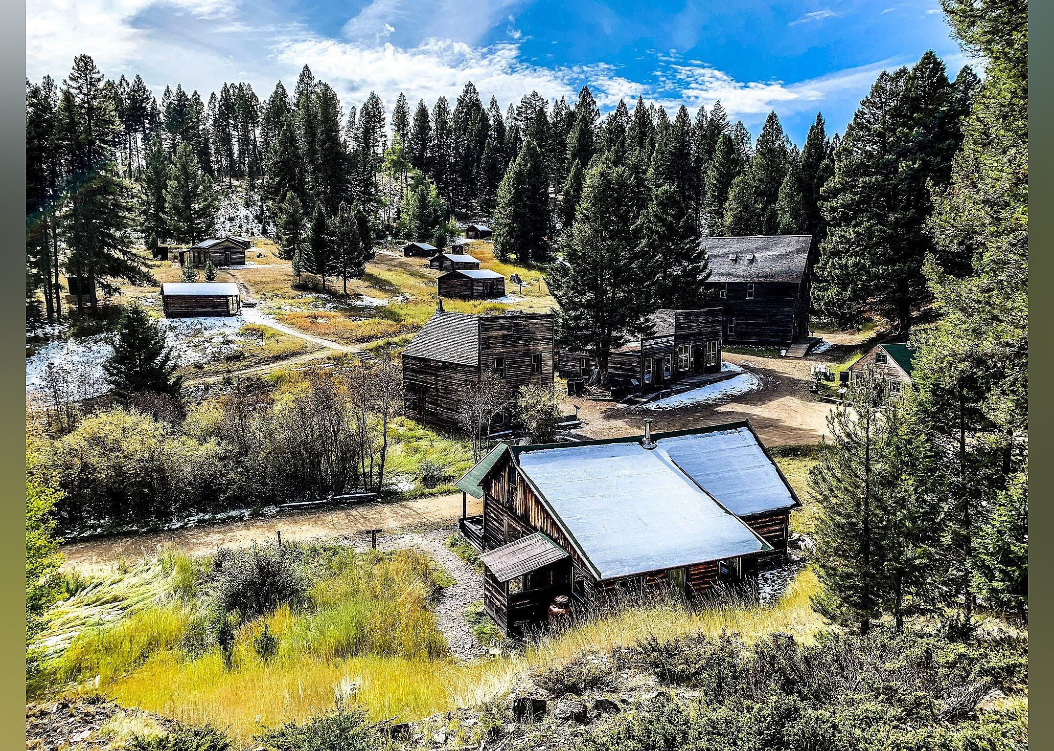 #29. Garnet Ghost Town