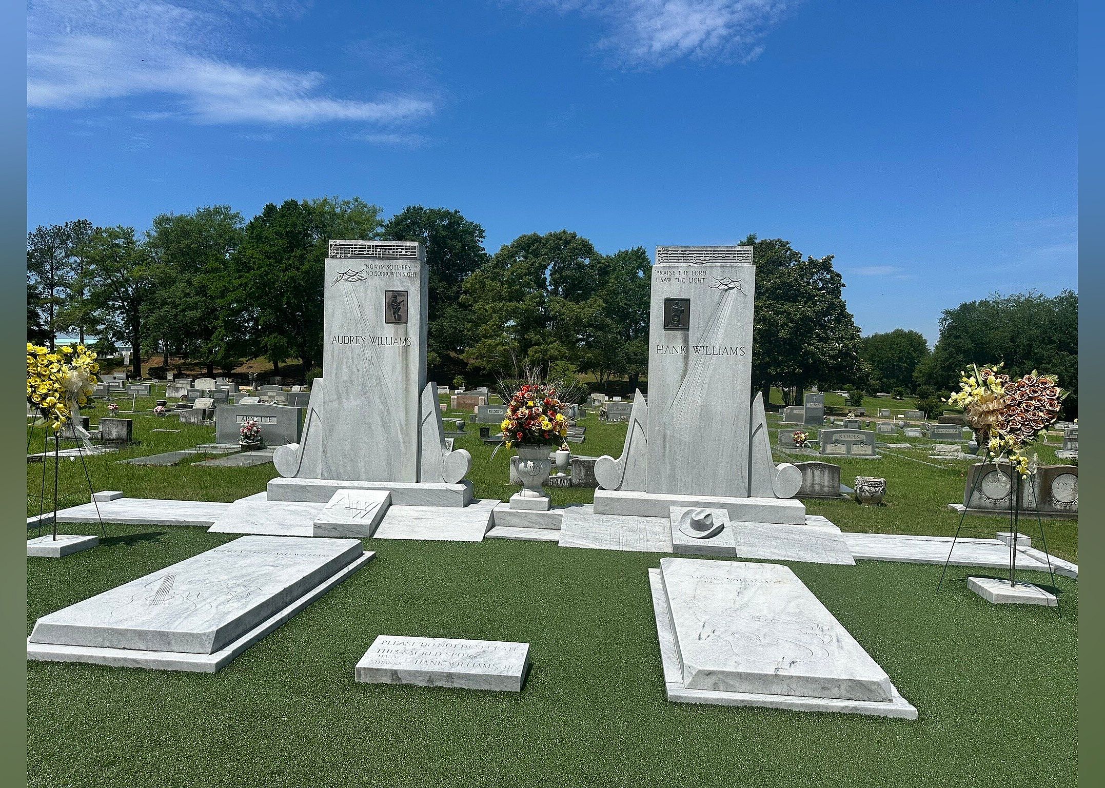 #30. Hank Williams Memorial - Oakwood Annex Cemetery