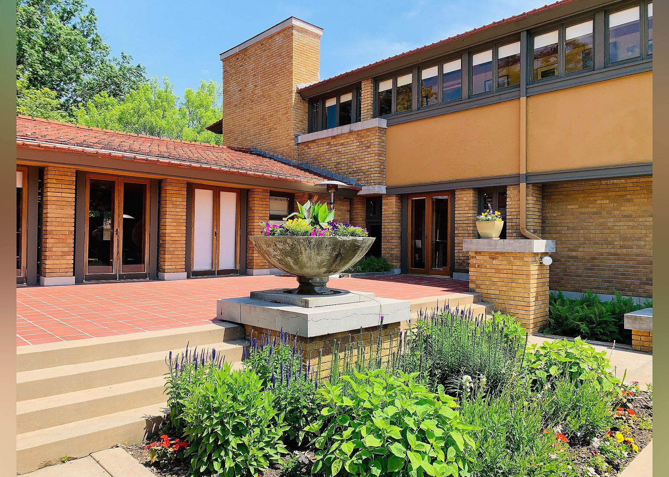 #10. Frank Lloyd Wright's Allen House