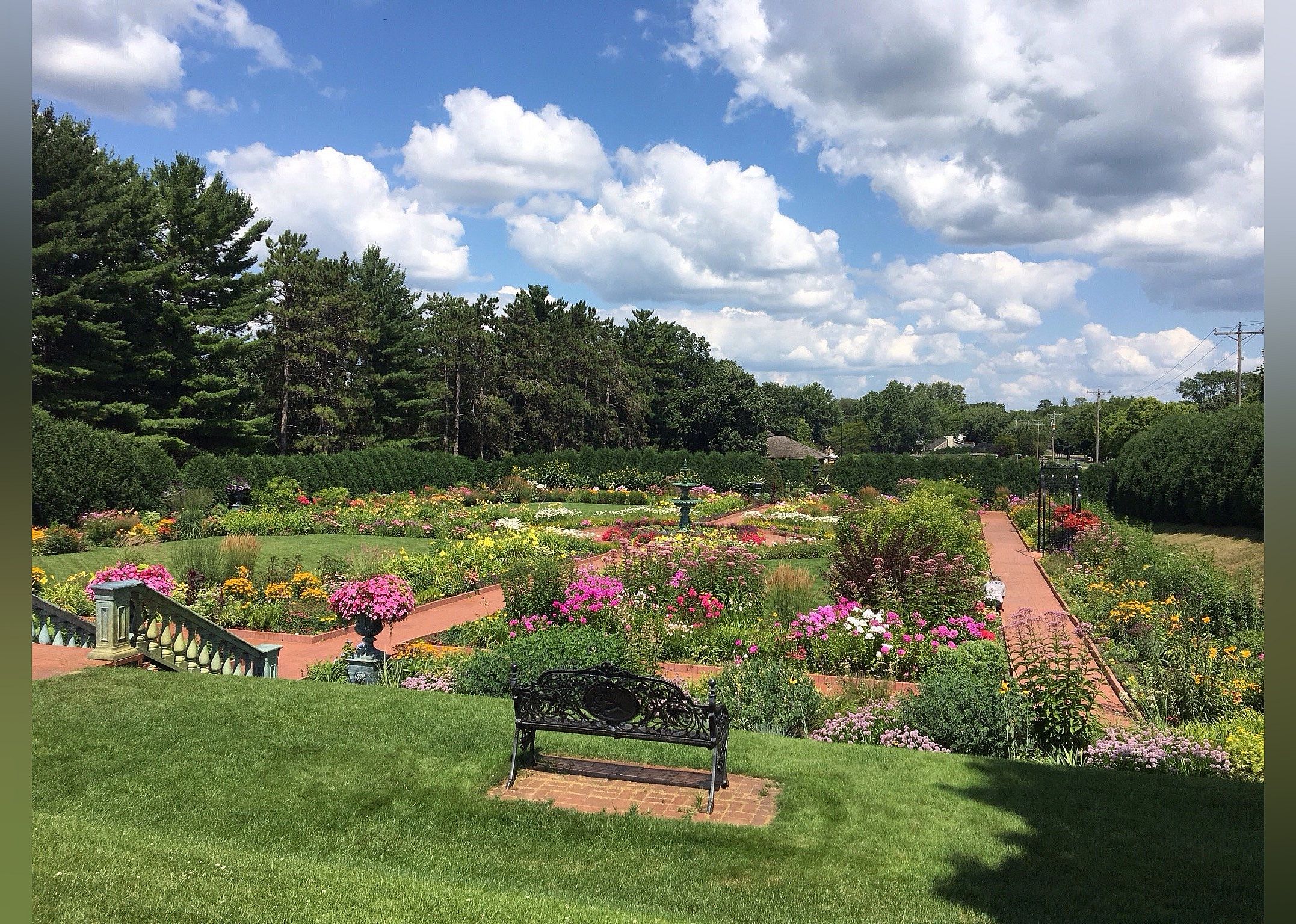 #27. Munsinger Gardens