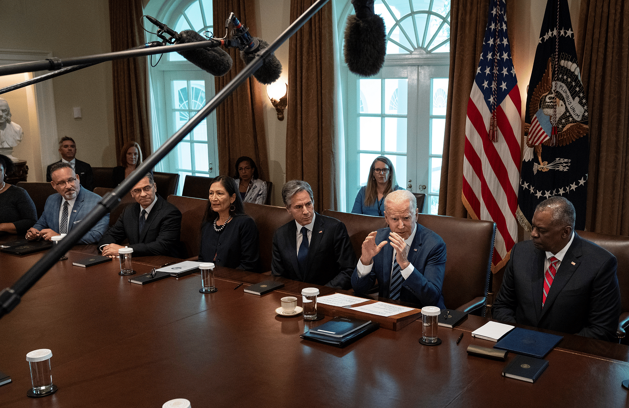 Question #35: What does the president's Cabinet do?